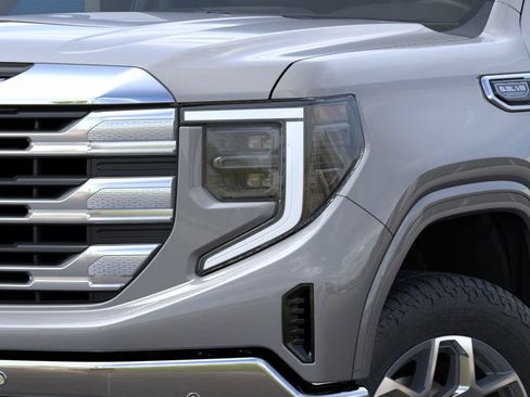New 2026 GMC Sierra 1500 SLE image 10