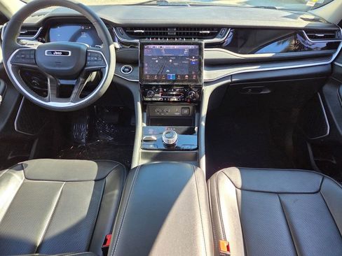 Used 2023 Jeep Grand Cherokee 4WD 4xe w/ Luxury Tech Group II image 13