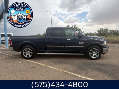 Used 2015 RAM 1500 Laramie w/ Convenience Group AWD/4WD image 6