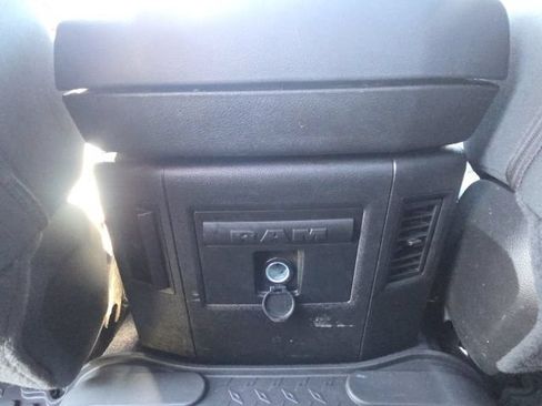 Used 2022 RAM 1500 Classic Warlock AWD/4WD image 16