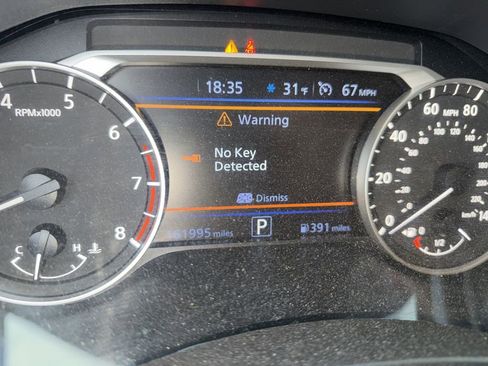 Used 2019 Nissan Altima 2.5 SR w/ SR Premium Package image 12