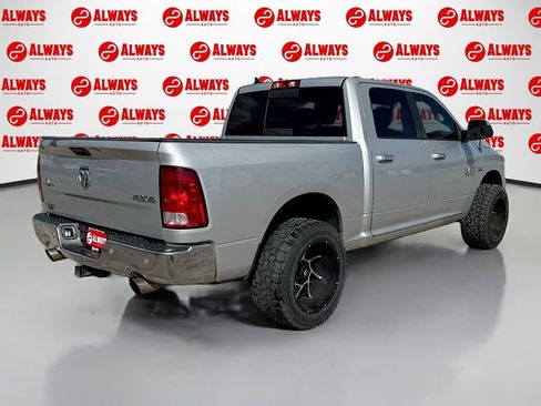 Used 2017 RAM 1500 Lone Star AWD/4WD image 5