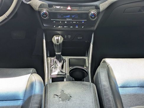 Used 2017 Hyundai Tucson Limited FWD image 18