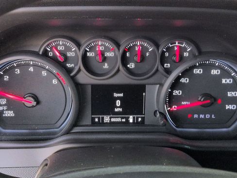 Used 2023 Chevrolet Silverado 1500 Custom AWD/4WD image 14