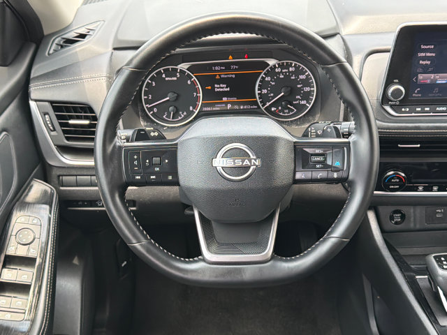 Used 2025 Nissan Rogue SV FWD image 23