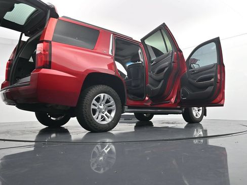 Used 2015 Chevrolet Tahoe LT w/ Luxury Package AWD/4WD image 45