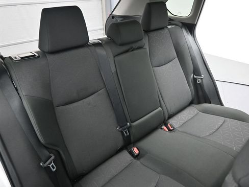 Used 2025 Toyota RAV4 XLE AWD/4WD image 13