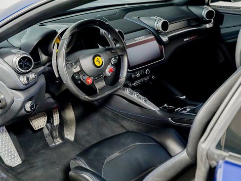 Certified 2019 Ferrari GTC4Lusso T image 18