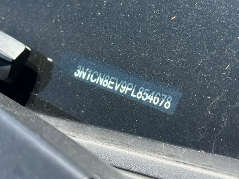 Used 2023 Nissan Versa SV FWD image 28