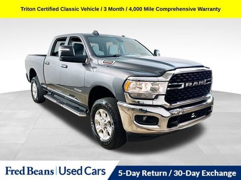 Used 2024 RAM 2500 Big Horn AWD/4WD image 1