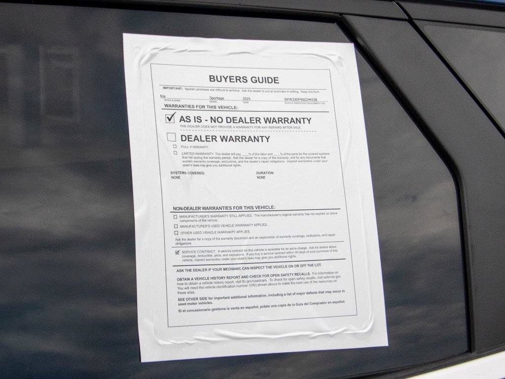 Used 2025 Kia Sportage EX FWD image 32