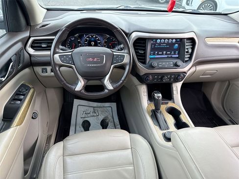 Used 2019 GMC Acadia Denali w/ Technology Package image 14