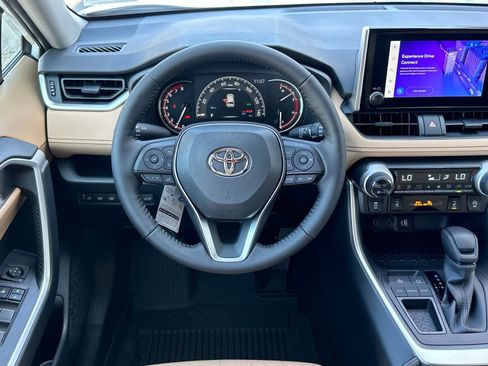 New 2025 Toyota RAV4 XLE image 13