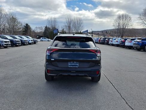 Certified 2025 Kia Sportage X-Line image 8