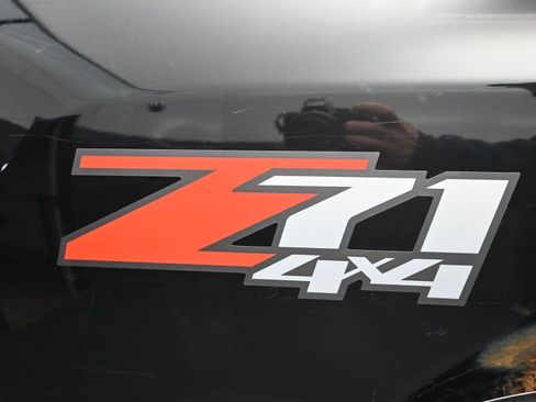 Used 2010 Chevrolet Silverado 1500 LTZ w/ Convenience Package image 13