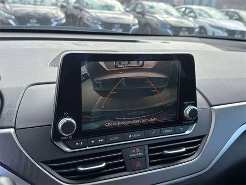 New 2025 Nissan Altima 2.5 SR image 26