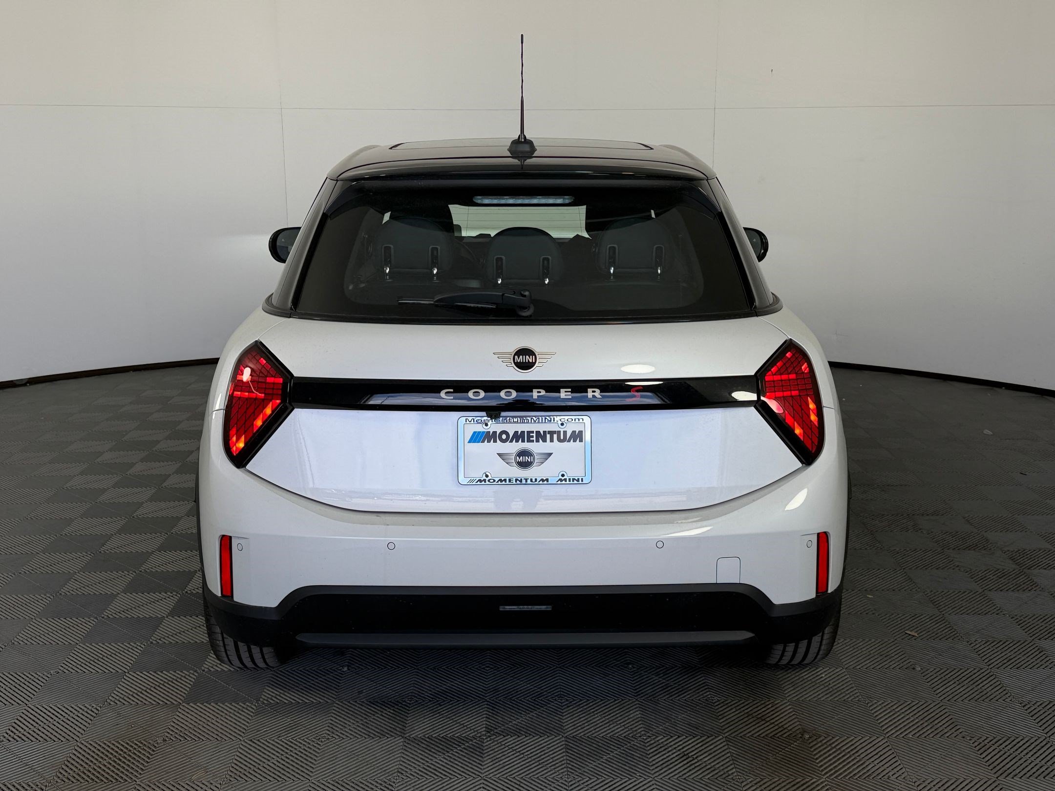 Used 2026 MINI Cooper S FWD image 10
