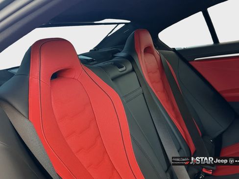 Used 2026 BMW 840i w/ M Sport Professional Package RWD image 31
