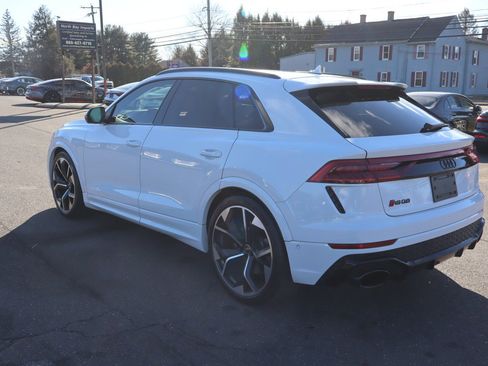 Used 2024 Audi RS Q8 Black Optic w/ Black Optic Package image 7