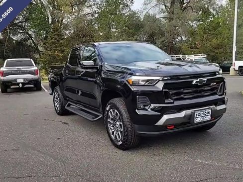 New 2026 Chevrolet Colorado Z71 w/ Technology Package image 3