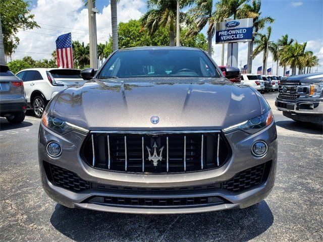 Used 2019 Maserati Levante AWD/4WD image 3