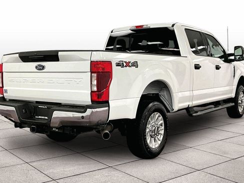 Certified 2022 Ford F350 XLT w/ XLT Value Package image 11