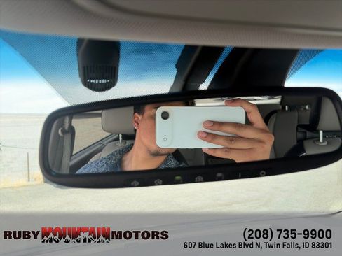 Used 2020 Kia Sedona SX FWD image 18