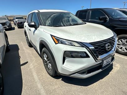 Used 2023 Nissan Rogue SV