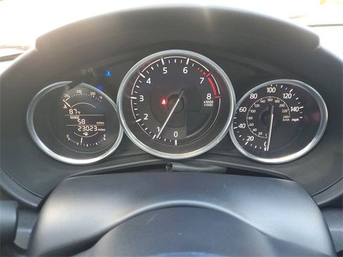 Used 2016 MAZDA MX-5 Miata Club image 17