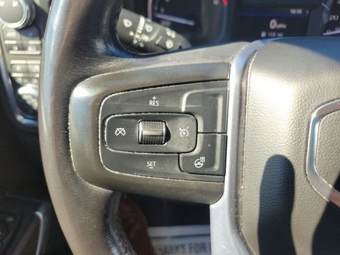 Used 2019 GMC Sierra 1500 SLT w/ SLT Premium Package AWD/4WD image 29
