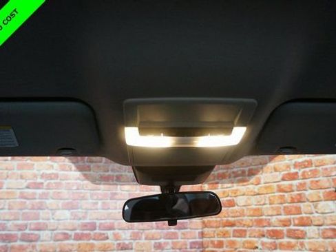 Used 2021 Nissan Sentra SV image 32