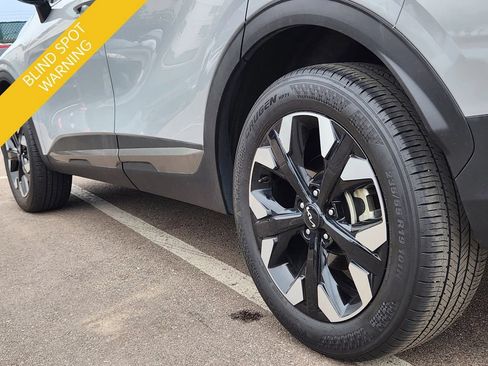 Certified 2023 Kia Sportage X-Line AWD/4WD image 8