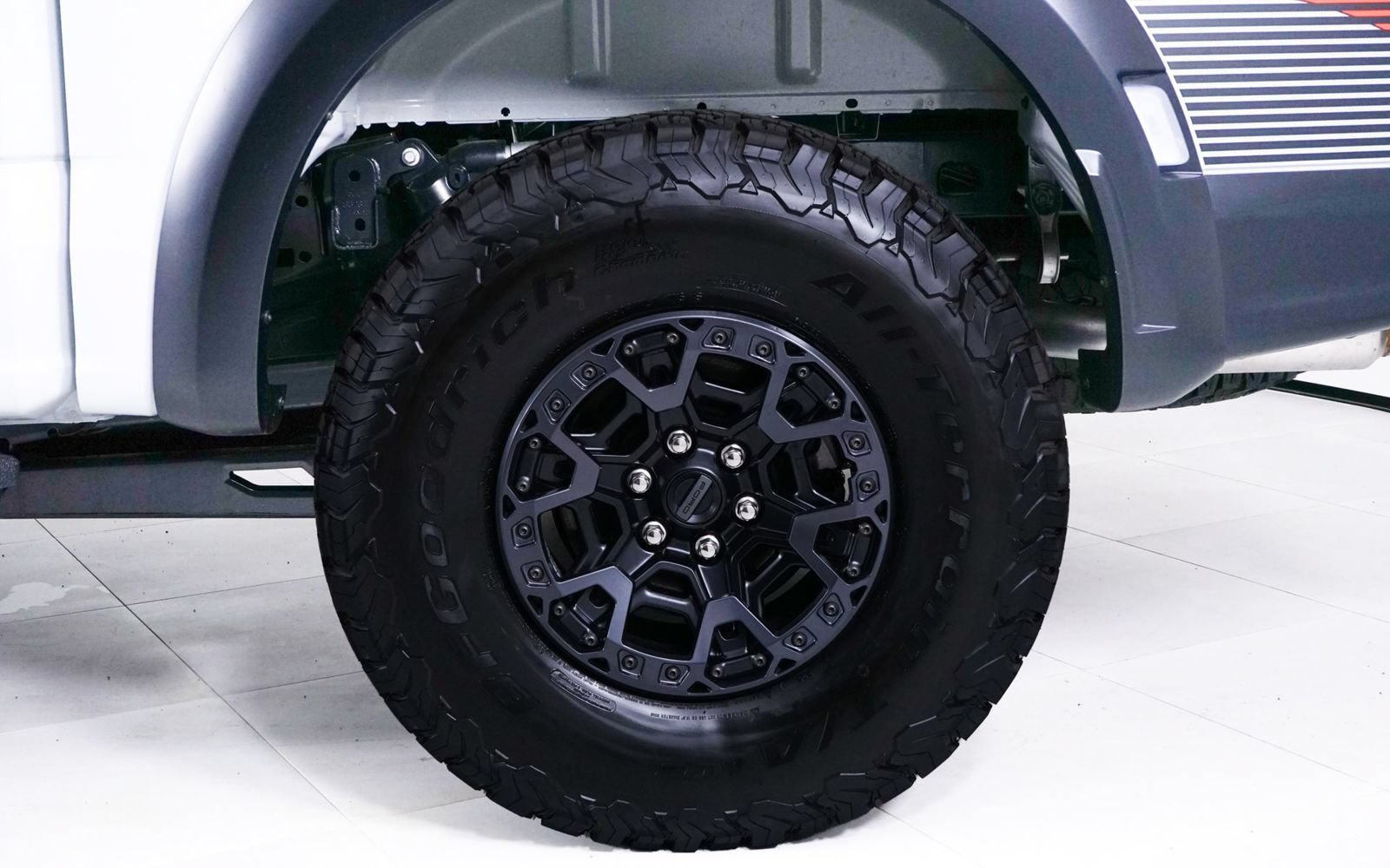 Used 2026 Ford F150 Raptor w/ Equipment Group 803A Raptor R AWD/4WD image 12