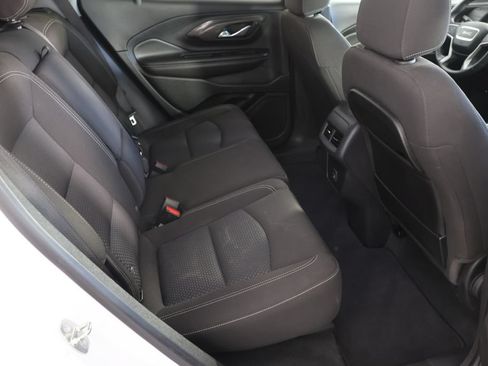 Used 2023 GMC Terrain SLE FWD image 21