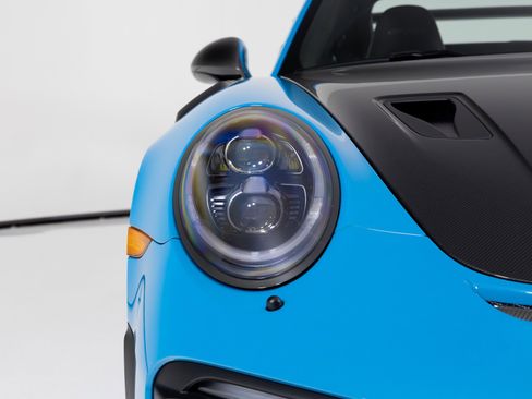 Used 2018 Porsche 911 GT2 RS image 49