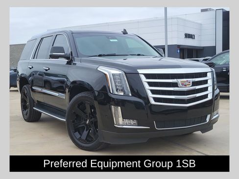 Used 2020 Cadillac Escalade Luxury AWD/4WD image 1