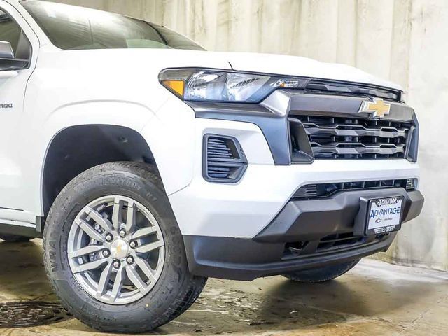 New 2026 Chevrolet Colorado LT w/ Advanced Trailering Package AWD/4WD image 3