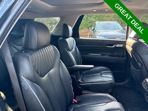 Used 2023 Hyundai Palisade Limited FWD image 11