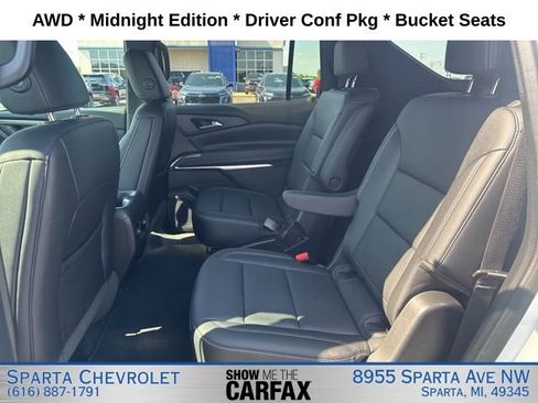Used 2025 Chevrolet Traverse LT w/ Midnight/Sport Edition AWD/4WD image 23