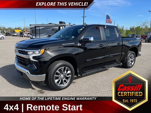 Used 2023 Chevrolet Silverado 1500 LT w/ Convenience Package II AWD/4WD image 1