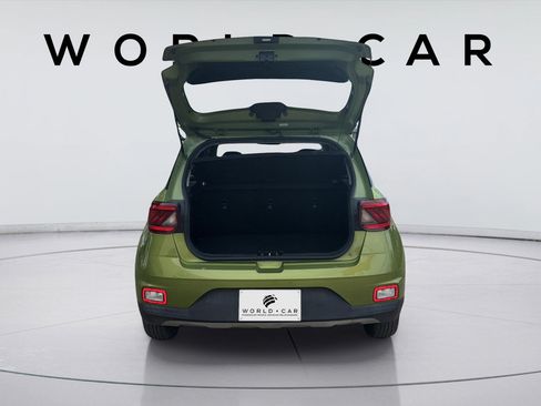 Used 2020 Hyundai Venue SEL FWD image 20