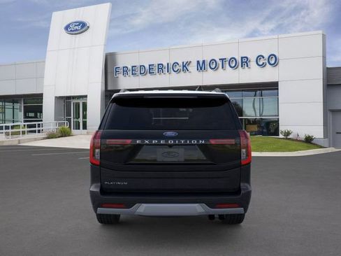 New 2025 Ford Expedition Platinum w/ Platinum Ultimate Package image 5