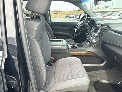 Used 2018 Chevrolet Tahoe LS w/ Enhanced Driver Alert Package image 25