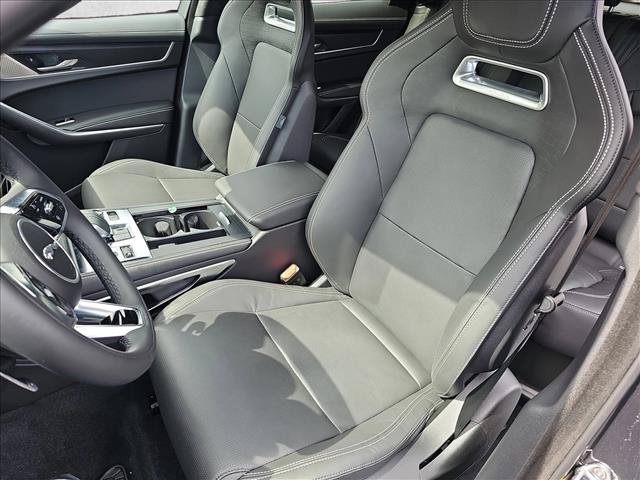 New 2026 Jaguar F-PACE R-Dynamic S AWD/4WD image 9