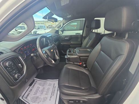 Used 2021 Chevrolet Silverado 1500 LT w/ Z71 Off-Road Package image 13