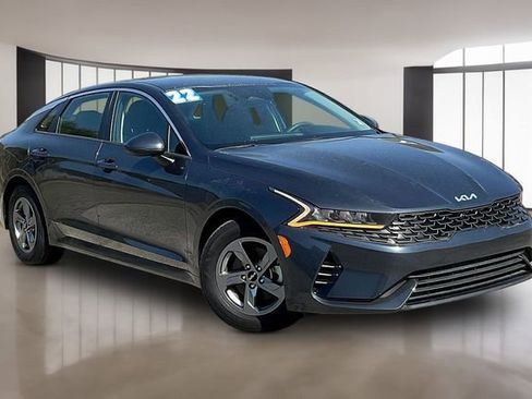 Used 2022 Kia K5 LXS image 3