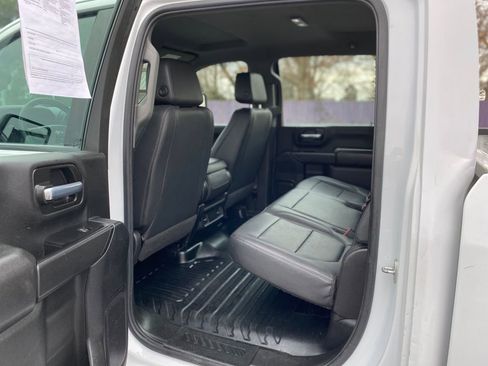 Used 2022 Chevrolet Silverado 2500 W/T w/ WT Fleet Convenience Package image 18