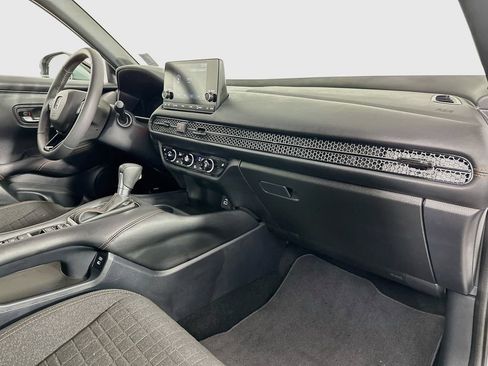 Certified 2025 Honda HR-V Sport image 28