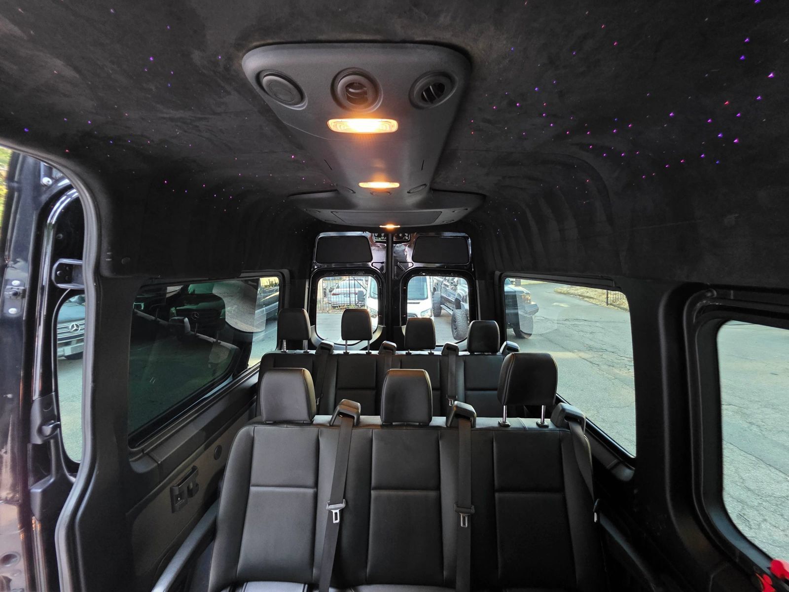Used 2019 Mercedes-Benz Sprinter 2500 w/ Driver Convenience Package image 24