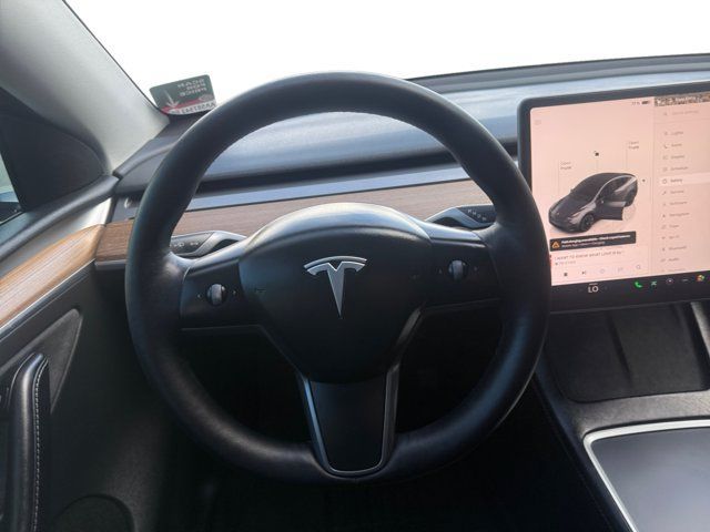 Used 2023 Tesla Model Y Long Range AWD/4WD image 14